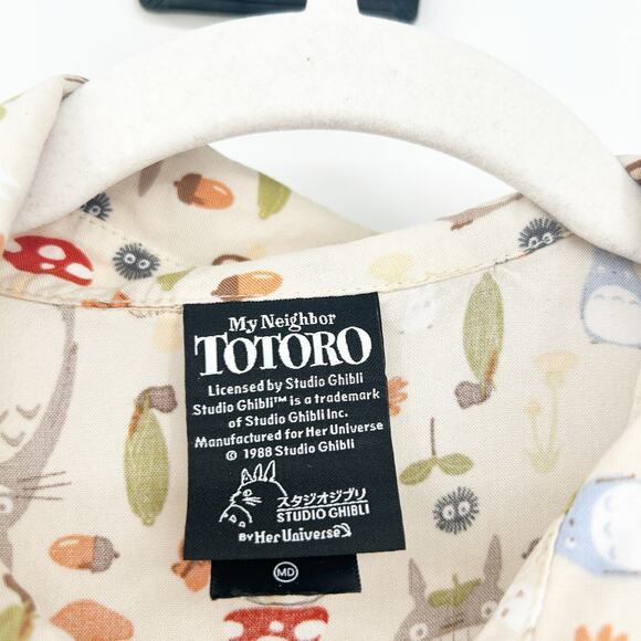 Her Universe x My Neighbor Totoro Womens Forest Cat Button Up Graphic Shirt Sz M - Picture 4 of 6